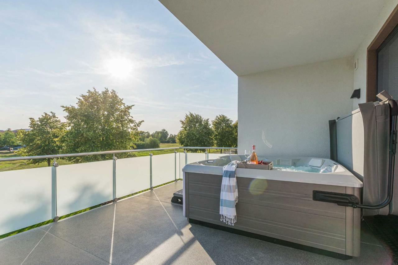 Luxus_Spa_Og_Fewo Quartier 4 _We 4_ Göhren-Lebbin Buitenkant foto